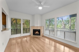 6-web-or-mls-2612-san-pedro-st-114